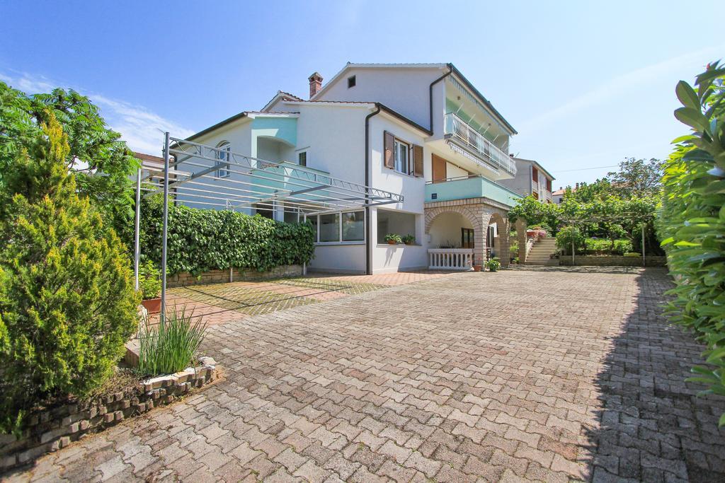 Apartments Silvia 포레치 외부 사진